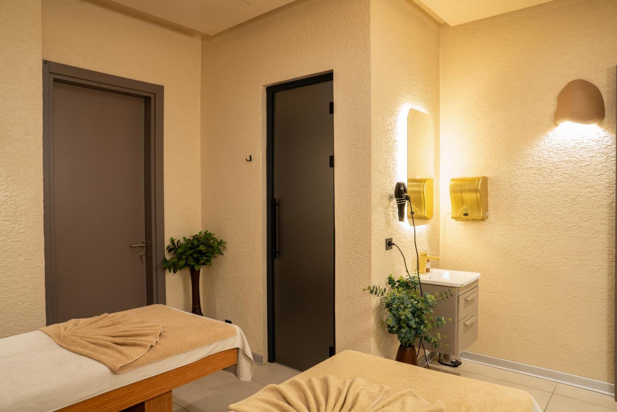 The Superior Living Kagithane Istambul Exterior foto